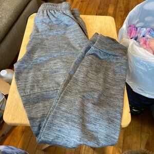 Russell Athletic Sweatpants Elastic Waist Logo zip Pockets Gray size S-C